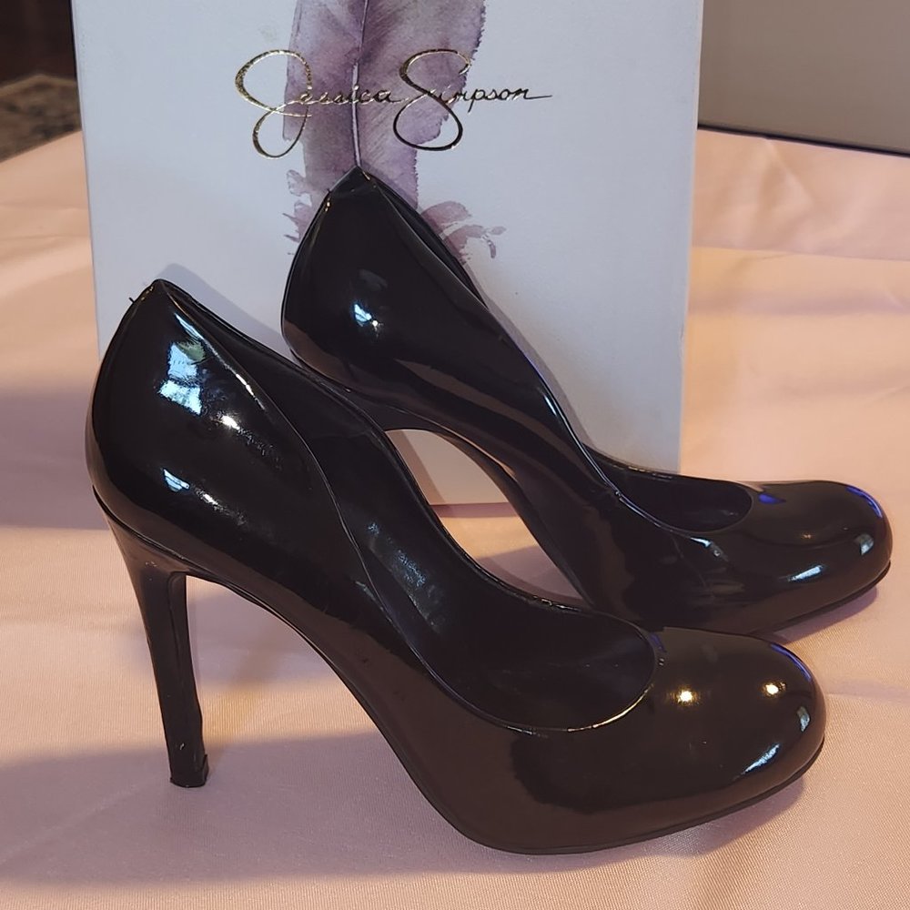 Black Patent Pump